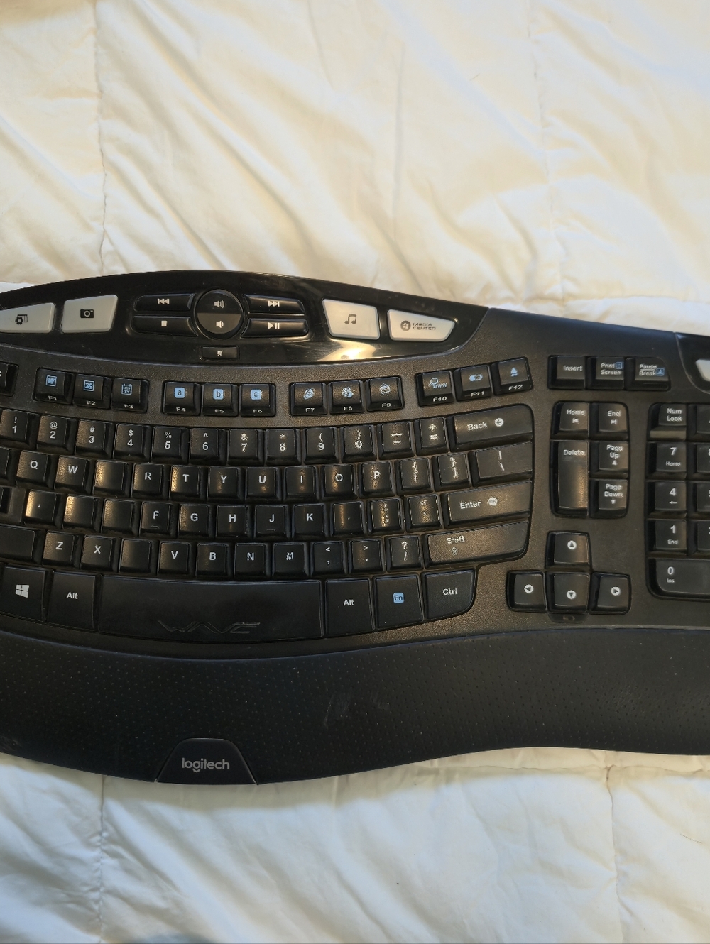 Logitech K350 Comfort Wave Ergonomic Wireless Keyboard With Dongle